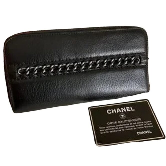 Authentic Chanel Wallet Vintage EUC RARE🔥 with COE