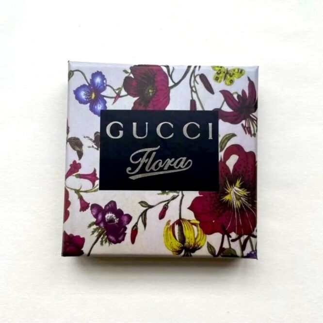 Gucci Mirror Compact Miroir with Box Silver Flowers Embossed Gucci Flora NEW