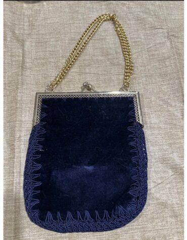 Vintage Carpet Italian Blue Velour Braided Edge Chain Purse W/ Kisslock Clasp