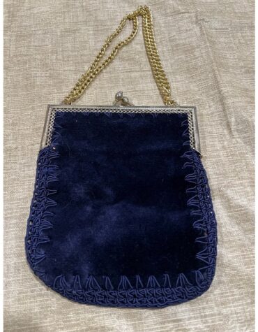 Vintage Carpet Italian Blue Velour Braided Edge Chain Purse W/ Kisslock Clasp