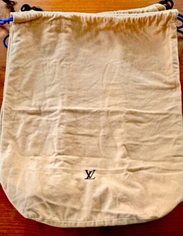 Louis Vuitton Dust Bag Beautiful 20” tall 17” wide