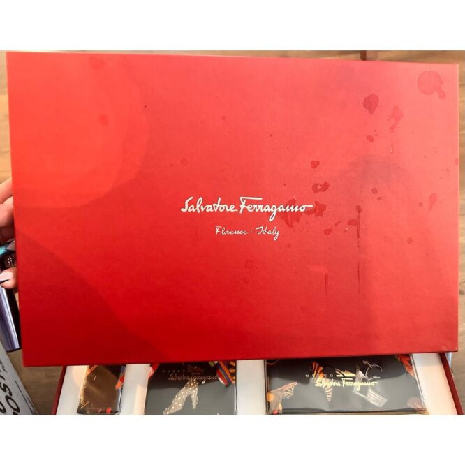 RARE 1996 Museo Salvatore Ferragamo Stationary - Gift Box Set -New !!