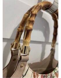 GUCCI Floral Bamboo Handle Multicolor Canvas Hand Bag Purse w Dust Bag PRISTINE