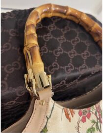 GUCCI Floral Bamboo Handle Multicolor Canvas Hand Bag Purse w Dust Bag PRISTINE