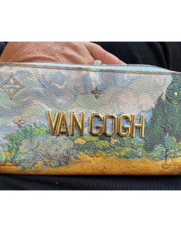 LOUIS VUITTON LIMITED EDITION Masters Van Gogh Zippy Wallet