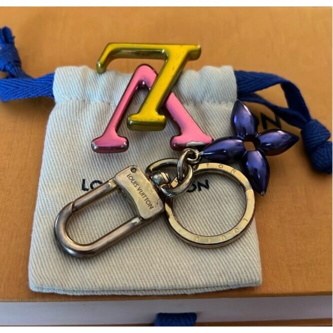 LOUIS VUITTON 2000S MULTI CHROME KEY CHAIN