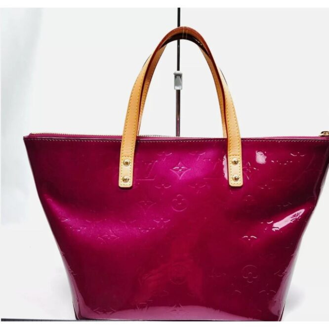 Louis Vuitton Bellevue Vernis PM
